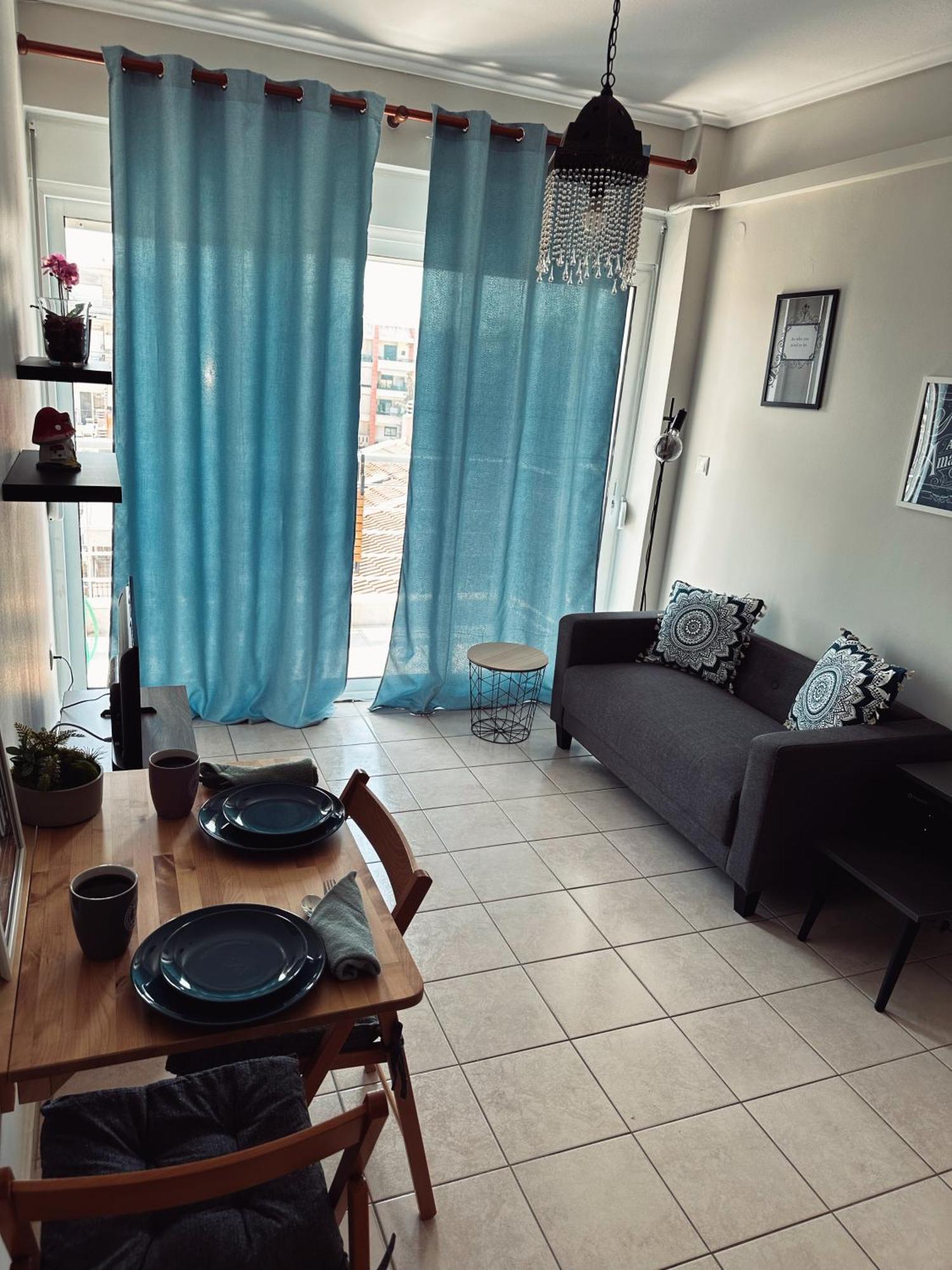 Homely Flat Near Airport Салоники Экстерьер фото